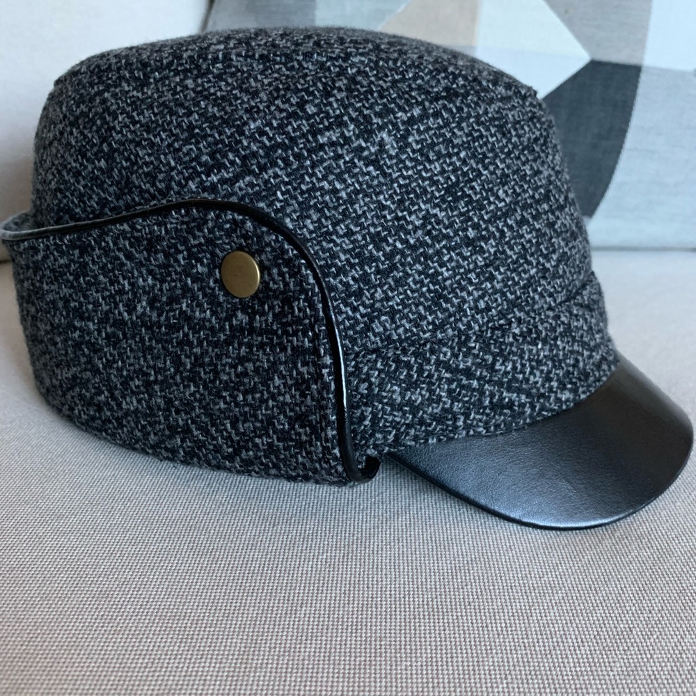 BCBGMAXAZRIA Trapper Hat w/Contrast Brim